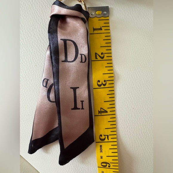 Fashion Print Mini Zip Barrel Purse Keychain Charm Brown Black Mini Scarf Accent - Picture 7 of 8